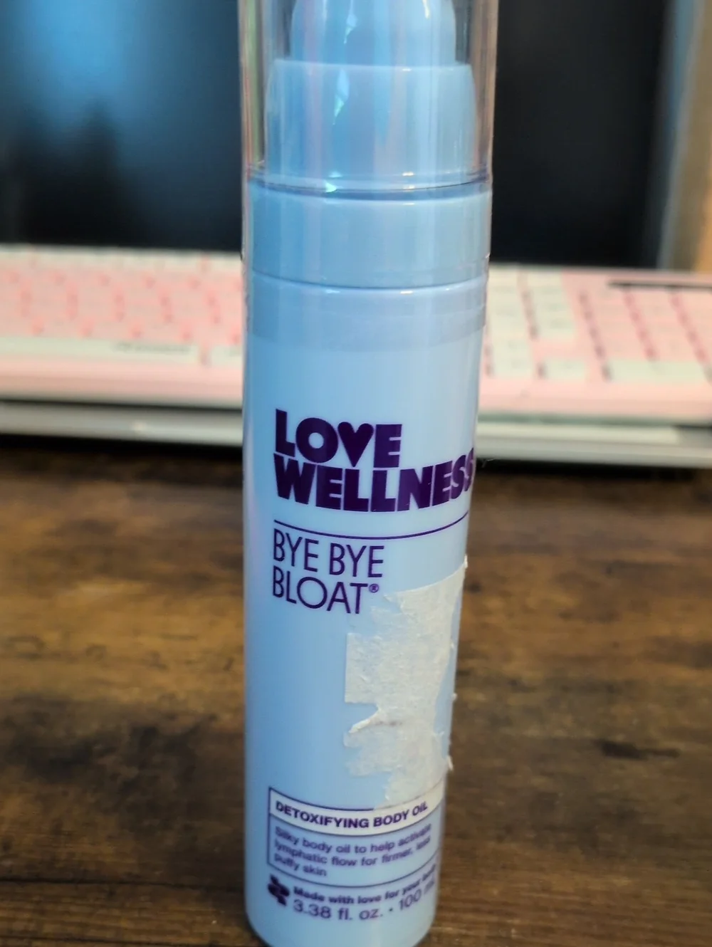 Love Wellness Bye Bye Bloat Detoxifying Body Oil - Light Blue